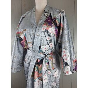 Japanese Geisha Satin Polyester Kimono Robe Medium Gray Made in Japan Belted